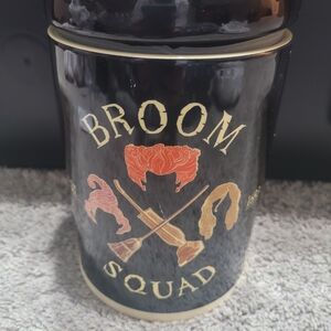 Disney Hocus Pocus White Ceramic Plate